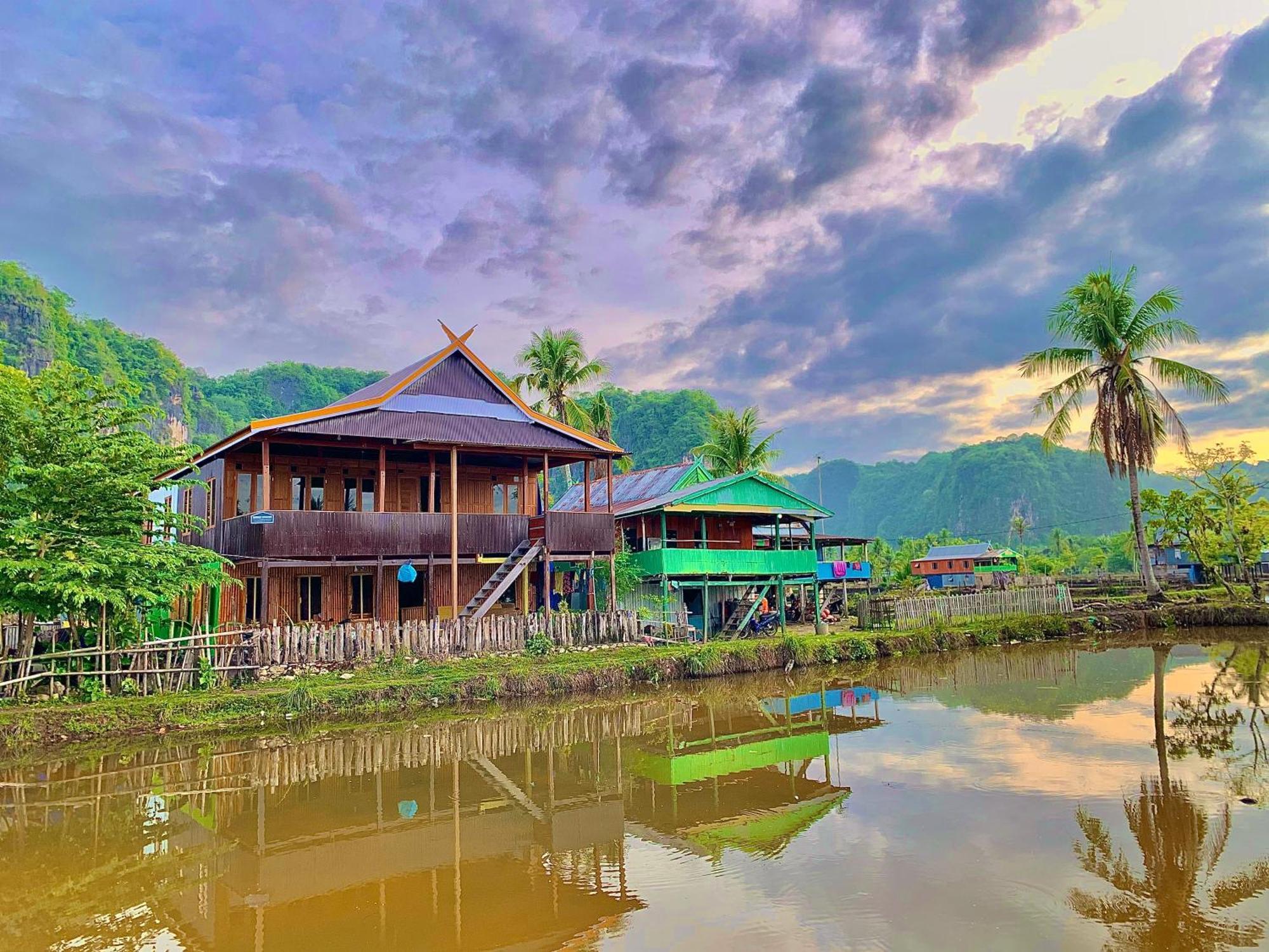 Nasrul House Homestay For Backpackers Maros Eksteriør bilde